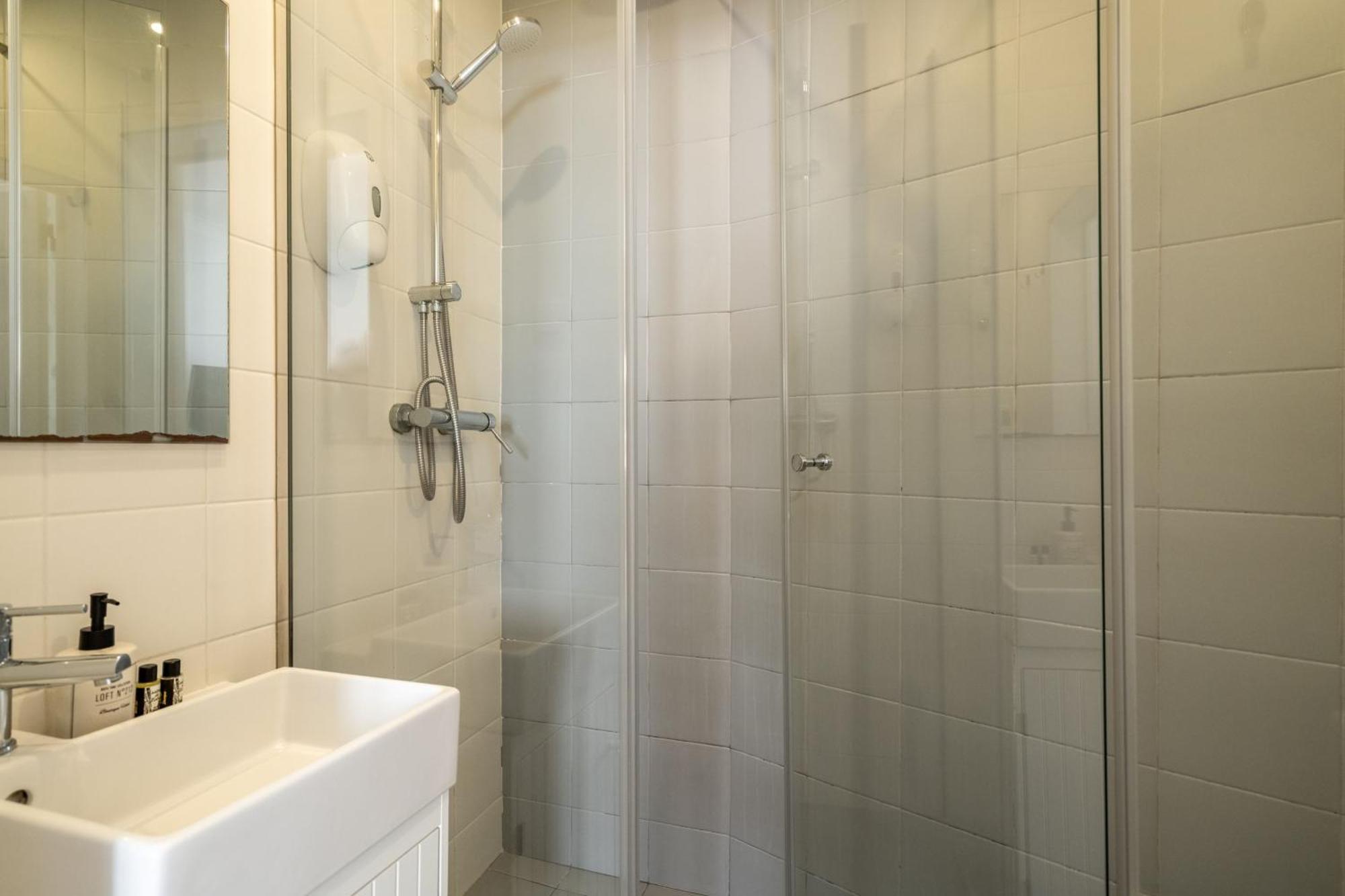 Guest house Cozy Avenida 3*