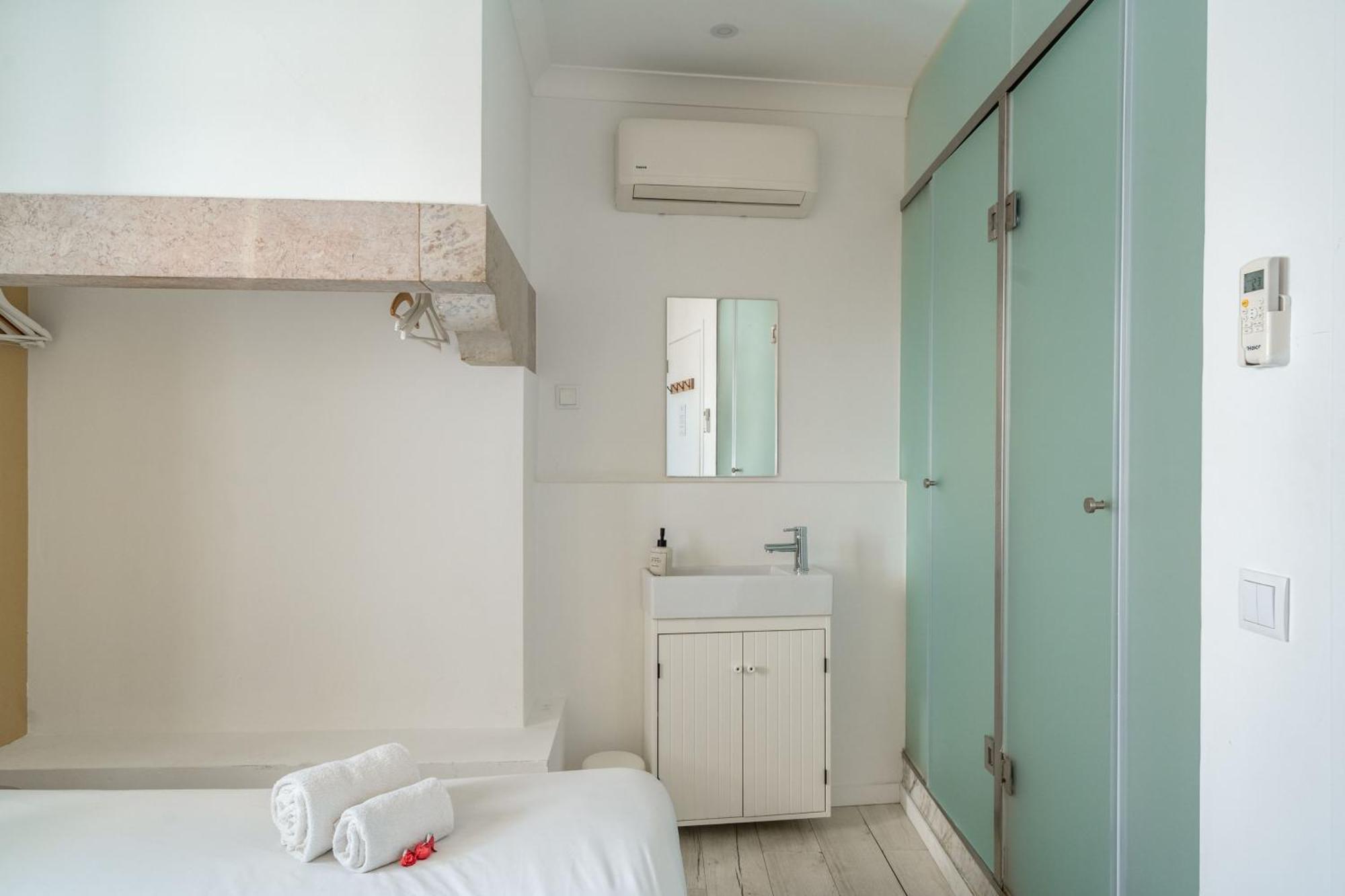 Cozy Avenida 3* Lisbon